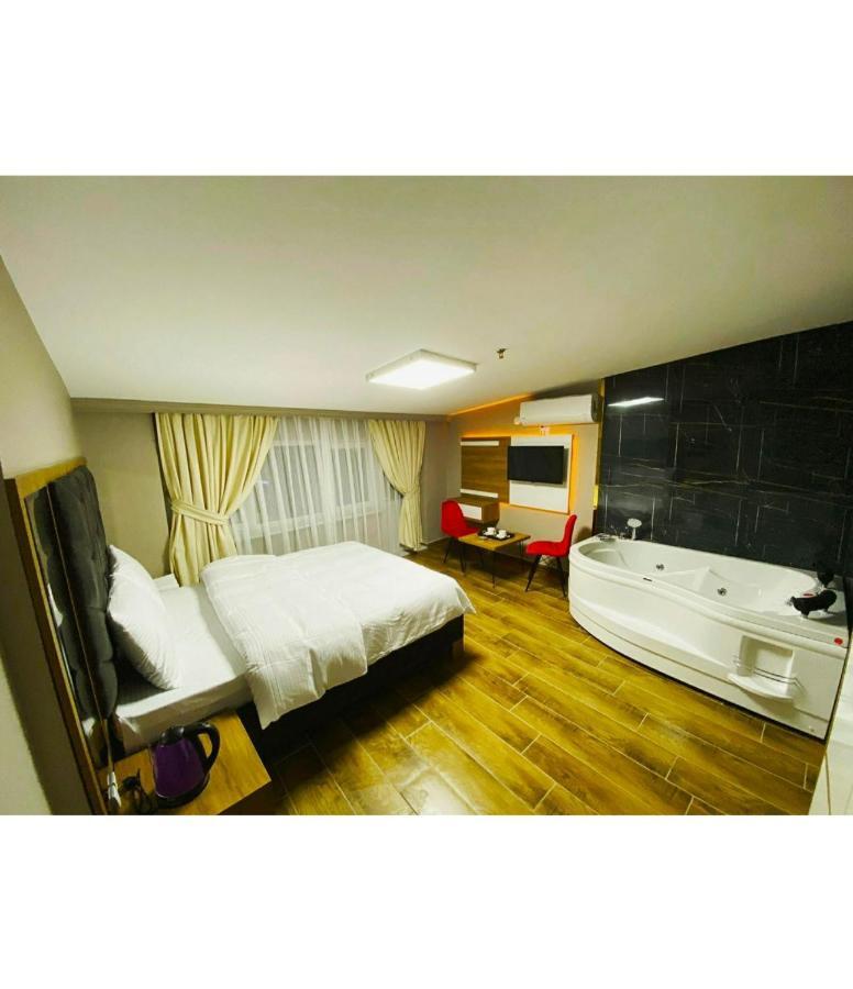 Bed & Breakfast Mall Of Tem *